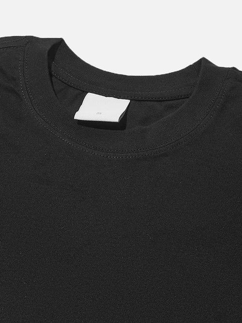 Vintage style B&W graphic tank top featuring a black panther and crown motif.